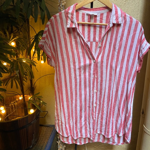 Red/ White Stripes Tops.Size- M - Picture 4 of 14